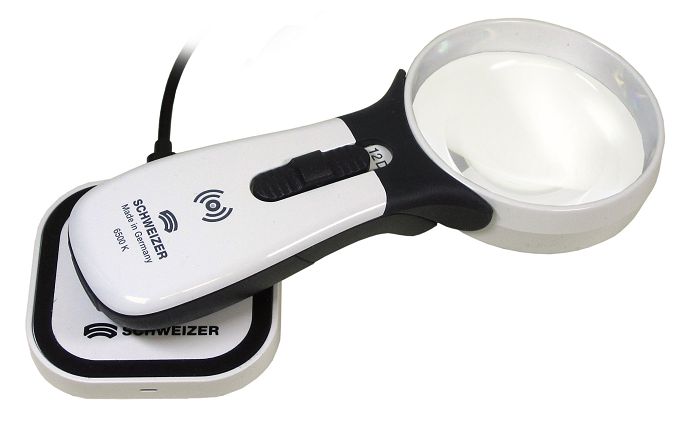 LED-Handleuchtlupe ERGO-Lux i mobil mit Ladepad